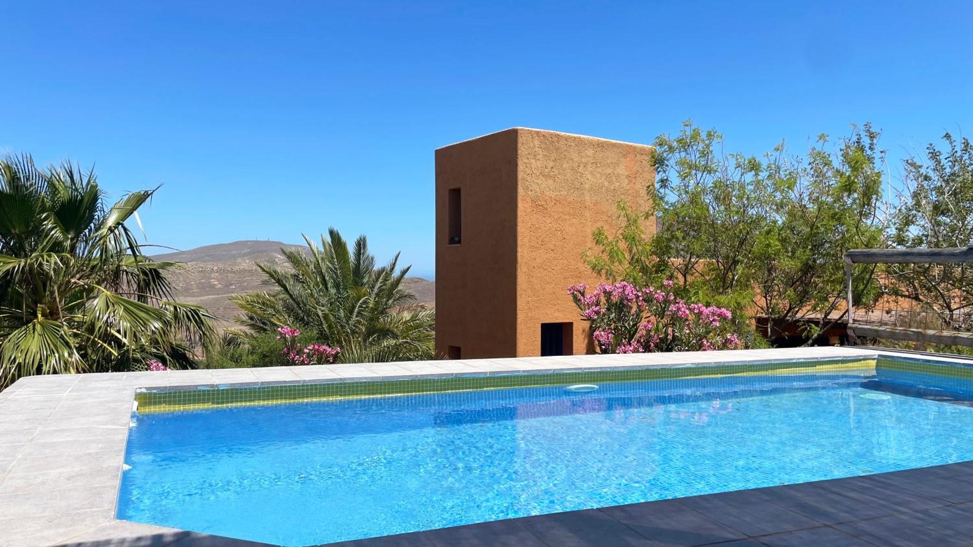 厄尔·坎皮洛·德·罗达尔El Risco Colorado, Cabo De Gata别墅 外观 照片