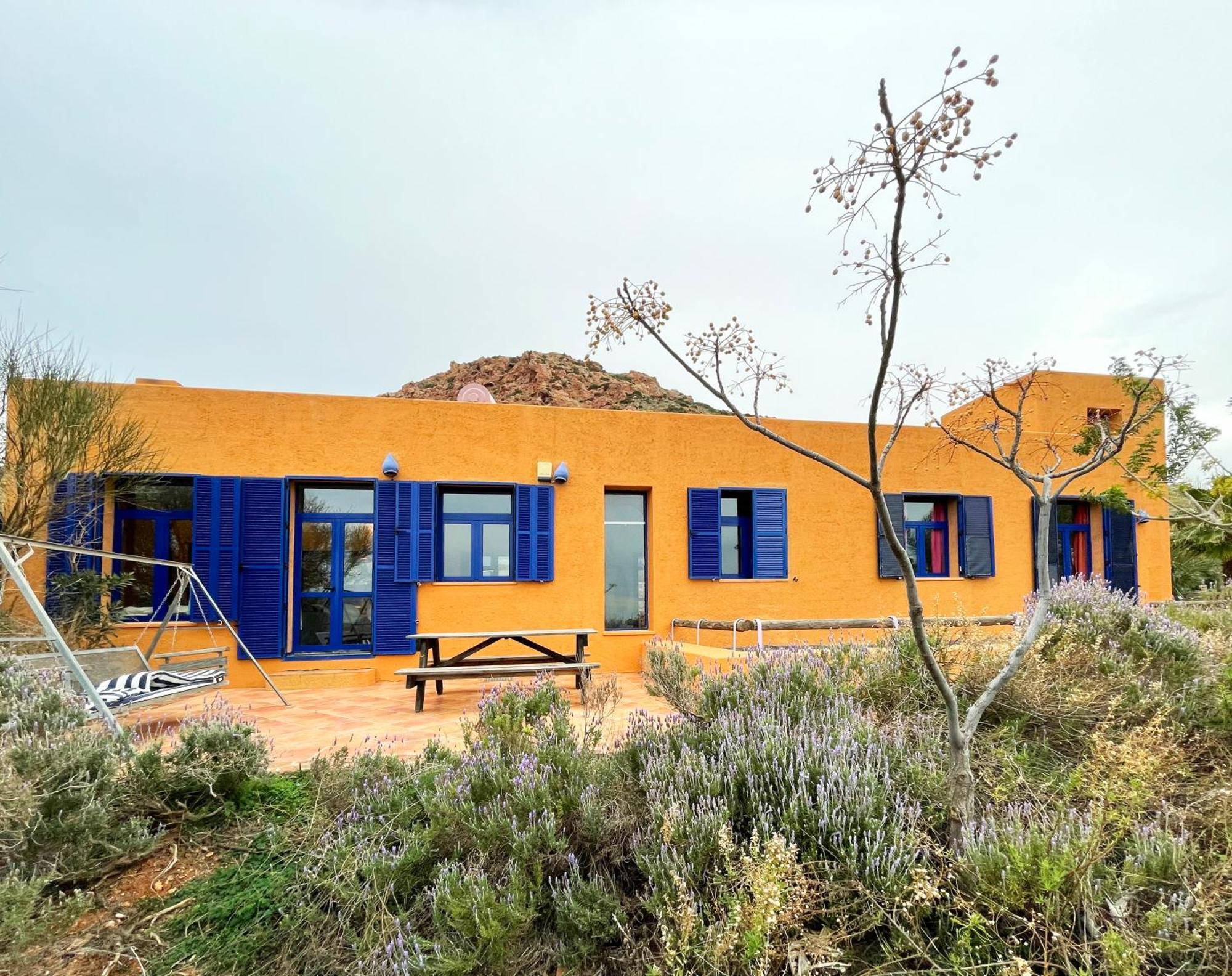 厄尔·坎皮洛·德·罗达尔El Risco Colorado, Cabo De Gata别墅 外观 照片